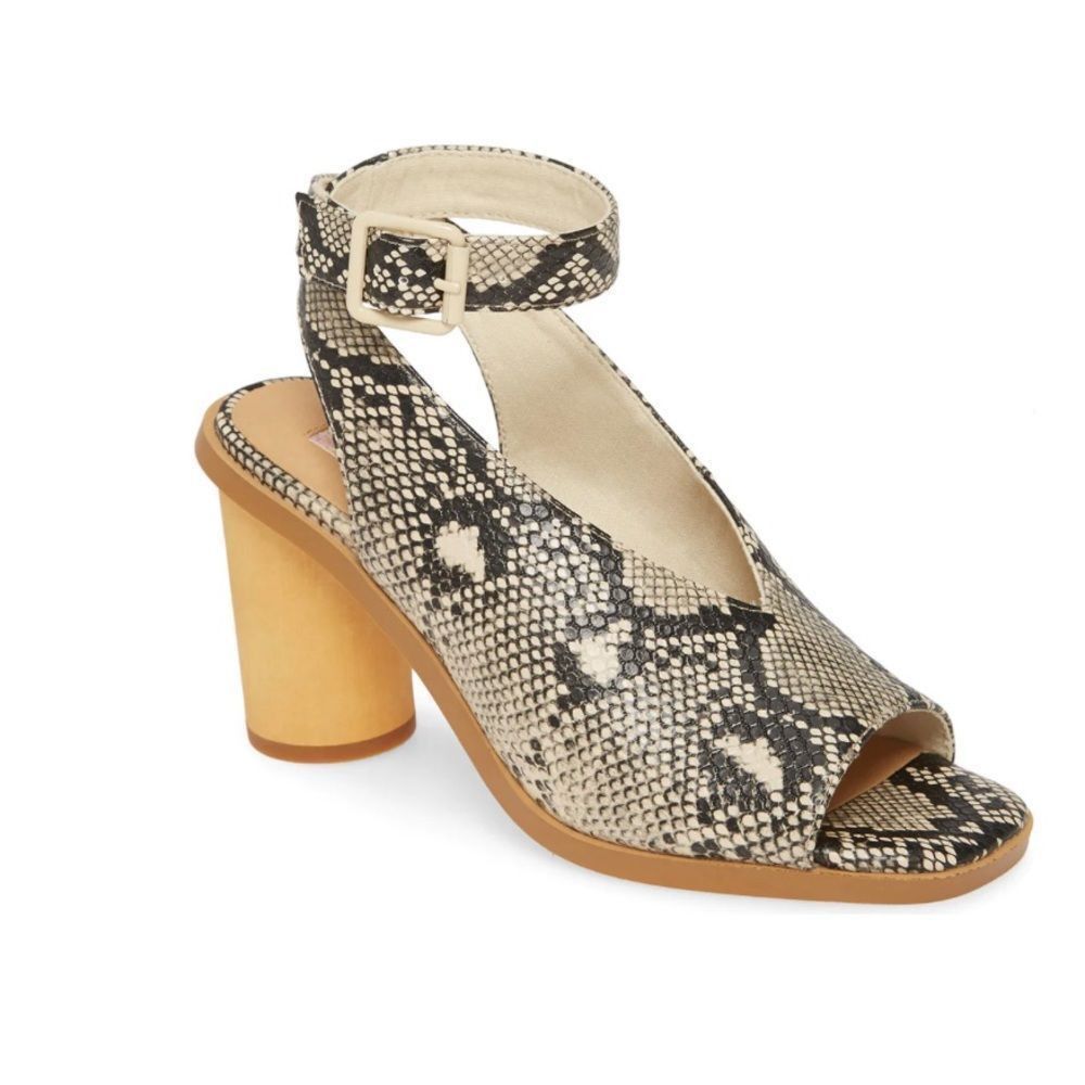 Modern Western Snakeskin Block Heel Size 8